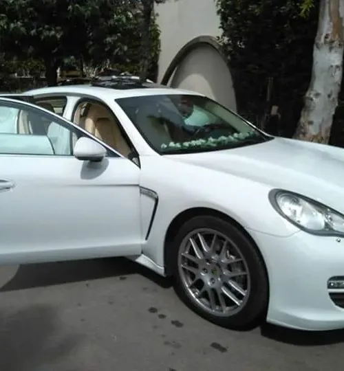 Porsche panamera interni bianchi